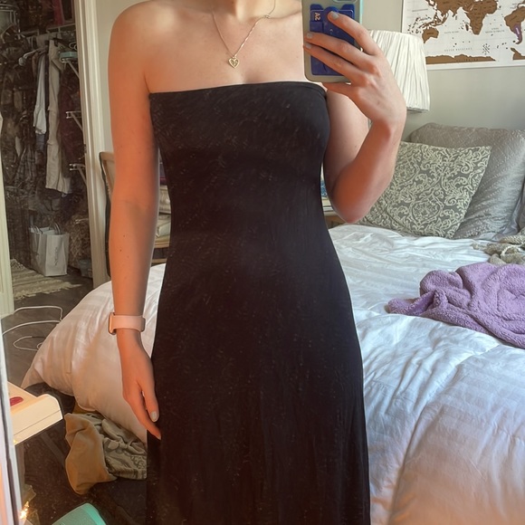Black Strapless Maxi Dress by Stem - Picture 4 of 4